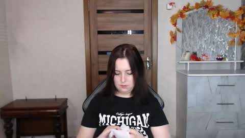 Kristy online show from October 11, 8:08 am