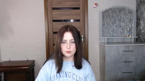 Kristy online show from October 18, 10:33 pm