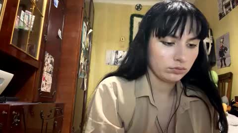 Mira online show from March 5, 8:59 pm