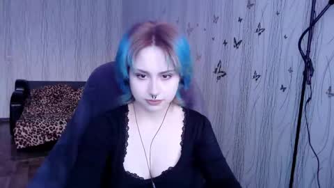 Alice online show from March 15, 2:19 pm