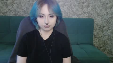 Alice online show from April 3, 2:15 pm