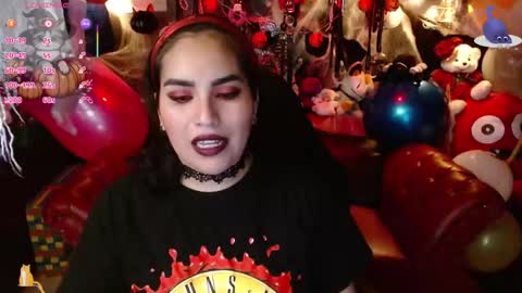 Fetiche Woman online show from October 23, 11:11 pm