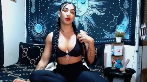 kylie online show from September 27, 12:40 am