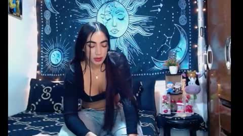 kylie online show from June 9, 8:41 pm