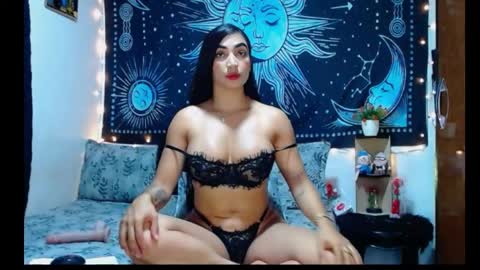 kylie online show from May 9, 10:12 pm