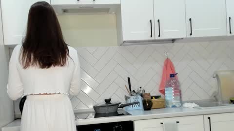 Din online show from November 25, 9:48 pm