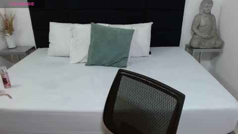 Kylie online show from October 6, 11:49 am