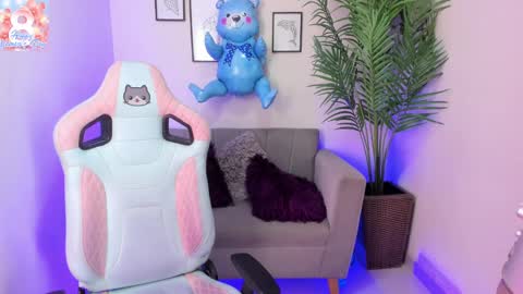 Snapshot of kyomi_chang chatting on March 10, 12:28 pm Kyomi online show from March 10, 12:28 pm