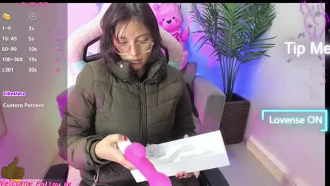 Snapshot of kyomi_chang chatting on February 24, 12:14 pm Kyomi online show from February 24, 12:14 pm