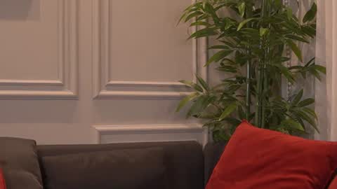 Kyra online show from June 15, 6:46 am