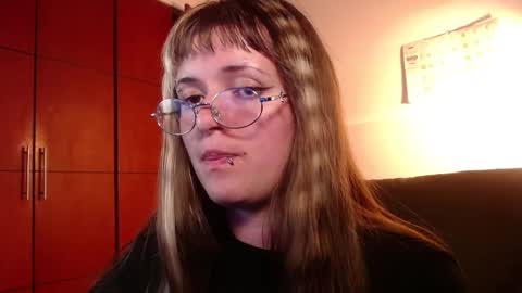 Hanna FREE ONLYFANS  online show from October 4, 10:36 pm