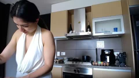 Catalina online show from July 17, 5:16 pm