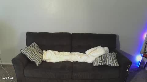 Laci Aioki online show from April 15, 7:58 pm