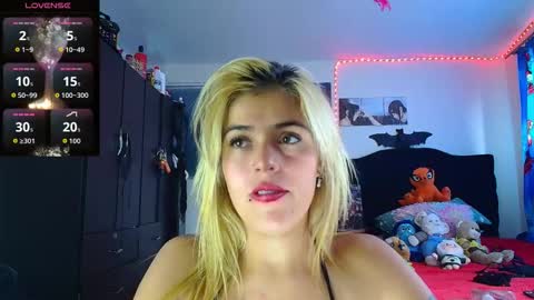 Valentina online show from December 3, 8:44 pm