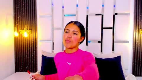 Lady  online show from April 8, 10:45 pm