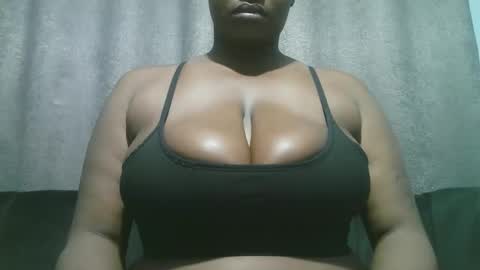 lady_dearra online show from December 18, 3:55 am