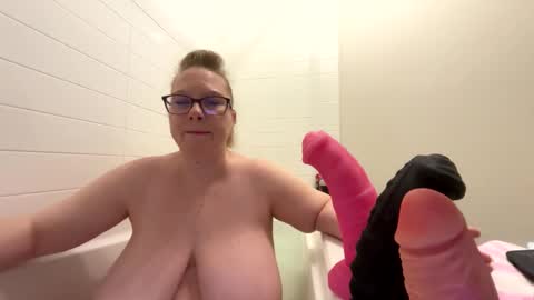 LadyCherieLynn online show from April 8, 2:19 pm