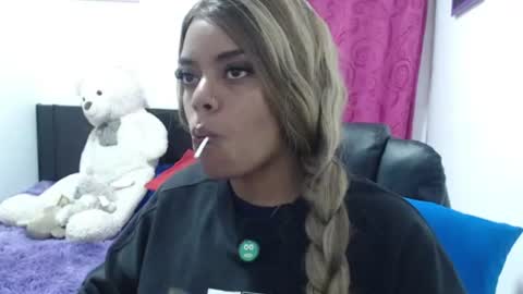 leidy daniela online show from July 4, 7:04 am