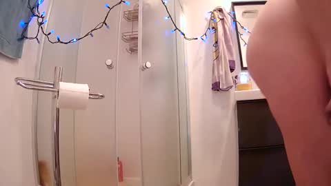 ladygag27 online show from October 21, 7:12 am