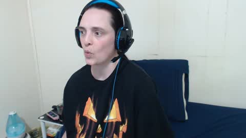 LadySlate online show from March 4, 3:00 am