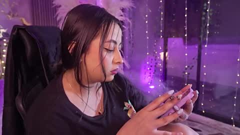 Lady  online show from March 2, 5:08 am