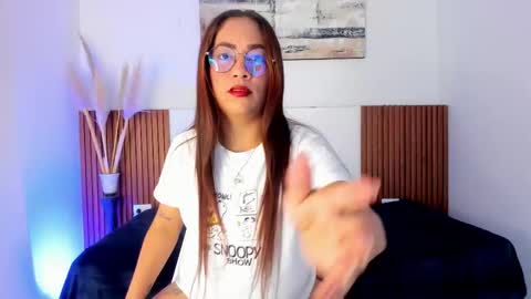 Isabella  online show from March 13, 10:11 pm