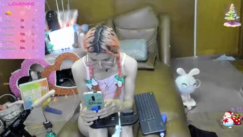 Skinnygirl online show from September 16, 12:51 am