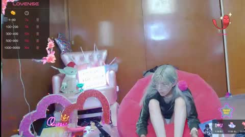 Skinnygirl online show from May 16, 1:41 am