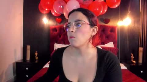 Laia  online show from March 5, 11:50 am