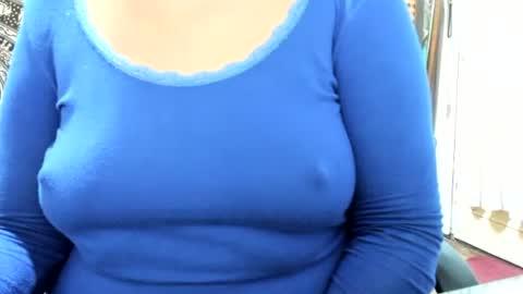 LAILA online show from June 22, 2:58 pm