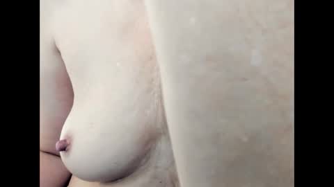 LAILA online show from November 28, 5:27 pm