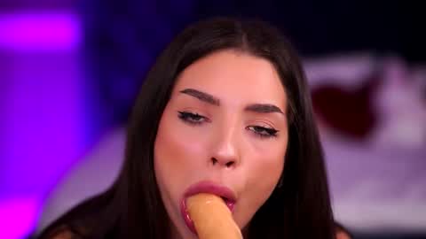 Lala online show from December 2, 8:11 pm