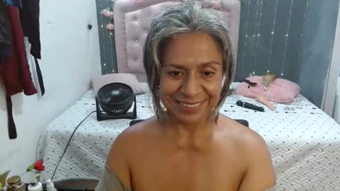 lalisha online show from October 26, 1:12 am