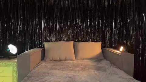 Ellina online show from November 29, 7:51 pm