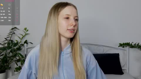 Liana online show from January 17, 3:08 pm