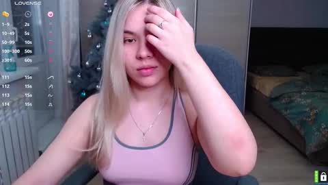 Lana online show from February 8, 8:18 am