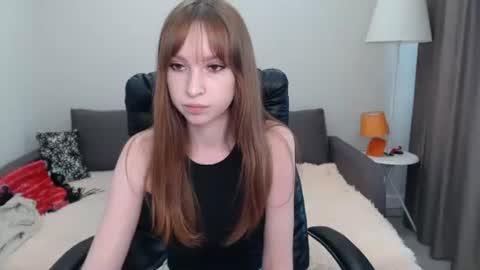 lana__ray online show from June 1, 11:45 am