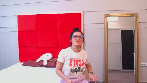 LanaBanner online show from October 1, 7:13 am