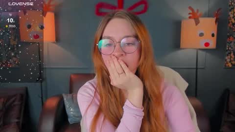 lana online show from December 20, 3:32 am