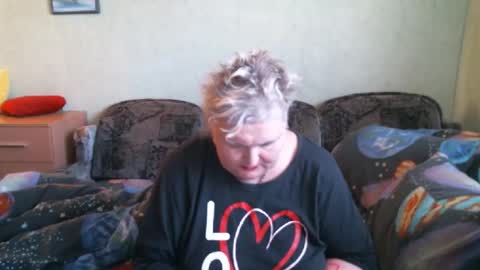 lanacat555 online show from February 22, 1:56 pm