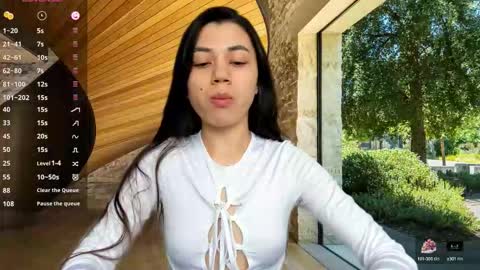 Snapshot of lanalandd chatting on October 2, 11:04 am Lana online show from October 2, 11:04 am