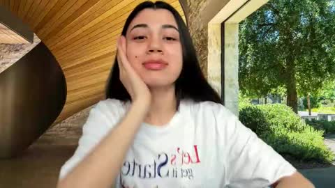 Snapshot of lanalandd chatting on September 11, 10:04 am Lana online show from September 11, 10:04 am