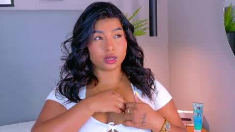 Lana online show from April 16, 8:08 pm