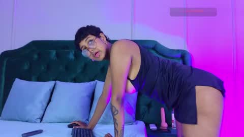 LANEMUGLER online show from April 12, 12:30 pm