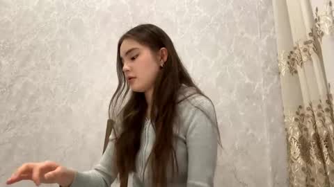 Alice online show from April 18, 2:30 pm