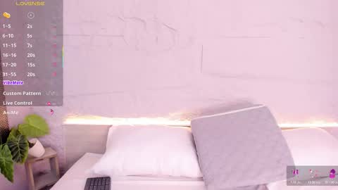 Lanna online show from December 22, 11:46 am