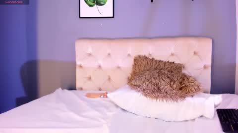 Snapshot of lanna_jones_ chatting on October 11, 9:50 pm lanna_jones_ online show from October 11, 9:50 pm