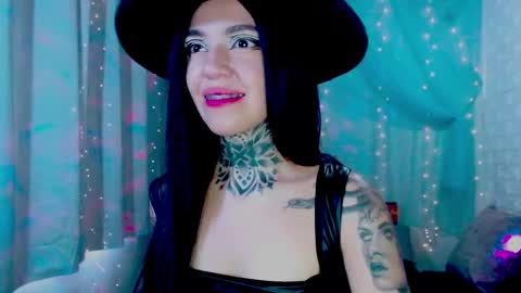 LANNIE   online show from March 7, 3:19 pm