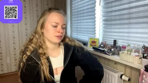 Hello My name is Lola online show from April 8, 9:11 am