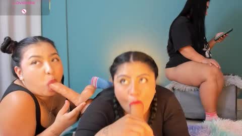 lapeligrosa_ online show from September 10, 1:44 pm